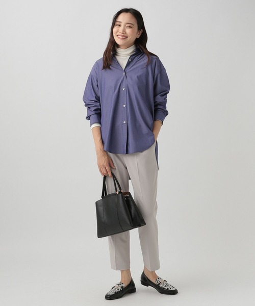 Elura（エルーラ）の「＜2024春ver＞アイロンいらずレギュラーシャツ／961272（シャツ/ブラウス・レディース・グレイッシュベージュ/ホワイト系その他5/ブルー/ホワイト/ライトベージュ/ライトブルー・MEDIUM/SMALL/LARGE）」の12枚目の写真