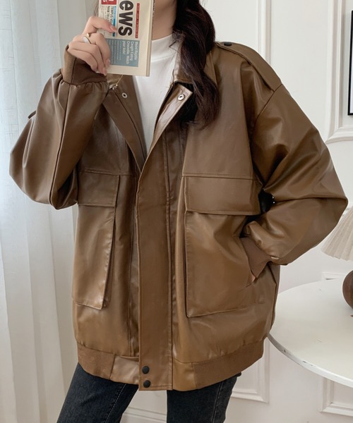 ABITOKYO（アビトーキョー）の「フェイクレザーヴィンテージオーバーブルゾン（ライダースジャケット・レディース・ブラック/ブラウン・FREE）」の17枚目の写真