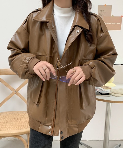 ABITOKYO（アビトーキョー）の「フェイクレザーヴィンテージオーバーブルゾン（ライダースジャケット・レディース・ブラック/ブラウン・FREE）」の22枚目の写真