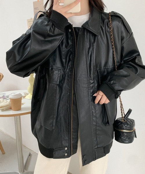 ABITOKYO（アビトーキョー）の「フェイクレザーヴィンテージオーバーブルゾン（ライダースジャケット・レディース・ブラック/ブラウン・FREE）」の11枚目の写真