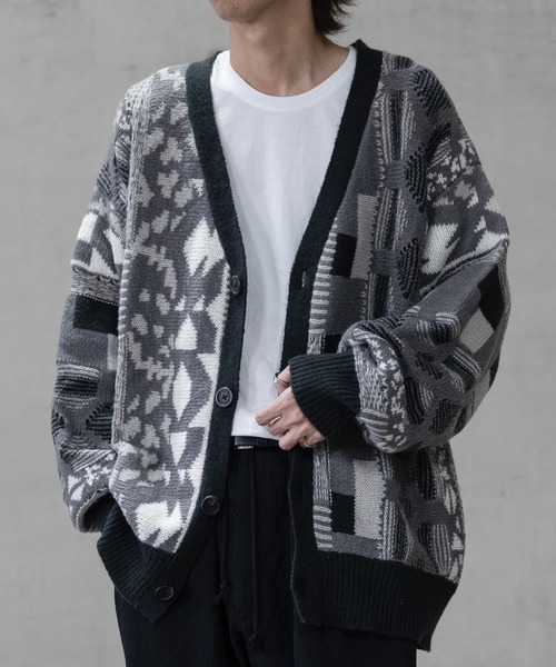 Naive magic(ナイーブマジック)の「【a】ダブルジャガード オーバーサイズ 3Dニットカーディガン(カーディガン/ボレロ・メンズ・グレー/ブルー・MEDIUM/X-LARGE/LARGE)」の16枚目の写真