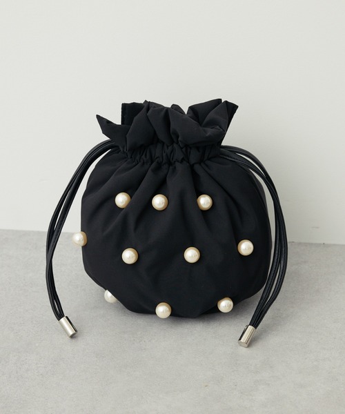 Green　Parks（グリーンパークス）の「・KOSSORECO パール巾着ショルダー（ショルダーバッグ・レディース・ライトベージュ/ライトカーキ/ブラック・FREE）」の2枚目の写真