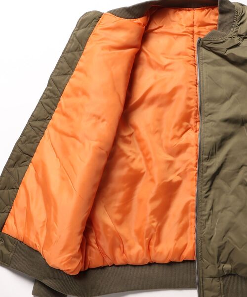 DISCOAT（ディスコート）の「【WEB限定】袖取り外しMA1（ミリタリージャケット・レディース・ブラック/アイボリー/カーキ・FREE）」の5枚目の写真