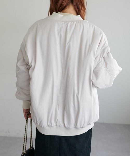 DISCOAT（ディスコート）の「【WEB限定】袖取り外しMA1（ミリタリージャケット・レディース・ブラック/アイボリー/カーキ・FREE）」の16枚目の写真