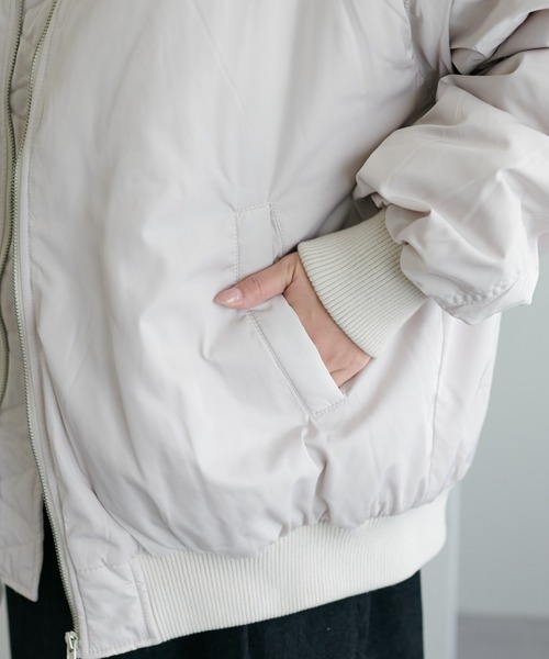 DISCOAT（ディスコート）の「【WEB限定】袖取り外しMA1（ミリタリージャケット・レディース・ブラック/アイボリー/カーキ・FREE）」の21枚目の写真