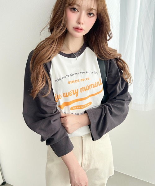 moment+（モーメントプラス）の「綿100％天竺.ラグランロゴプリントロンT（Tシャツ/カットソー・レディース・チャコールグレー/ネイビー/ピンク/オートミール・M/L）」の10枚目の写真