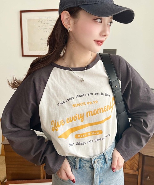 moment+（モーメントプラス）の「綿100％天竺.ラグランロゴプリントロンT（Tシャツ/カットソー・レディース・チャコールグレー/ネイビー/ピンク/オートミール・M/L）」の14枚目の写真