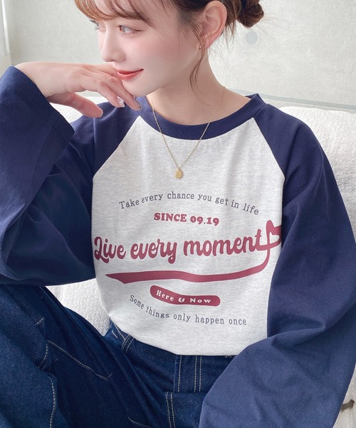 moment+（モーメントプラス）の「綿100％天竺.ラグランロゴプリントロンT（Tシャツ/カットソー・レディース・チャコールグレー/ネイビー/ピンク/オートミール・M/L）」の15枚目の写真