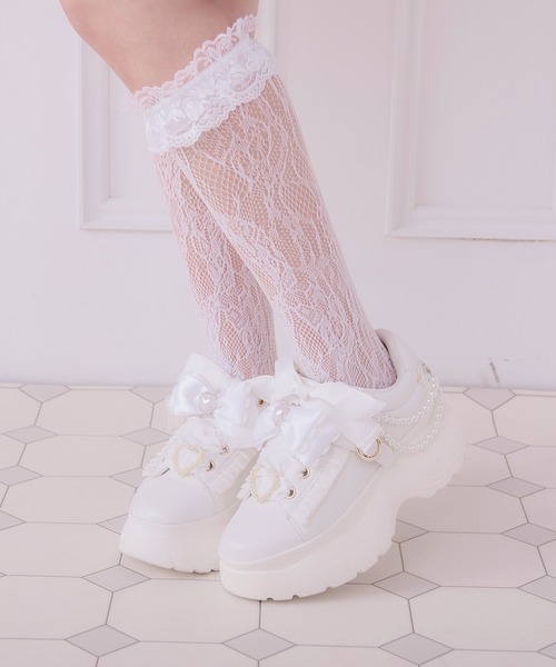Pal elfy(パルエルフィー)の「ビジュー厚底スニーカー(スニーカー・レディース・ブラック/オフホワイト・MEDIUM/LARGE/SMALL)」の4枚目の写真