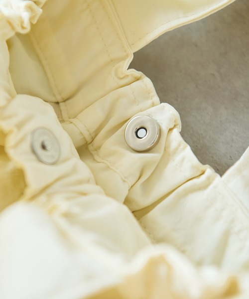 un dix cors（アンディコール）の「ドロストリング2wayショルダー（ショルダーバッグ・レディース・アイボリー/ブラック・FREE）」の6枚目の写真