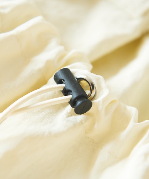 un dix cors（アンディコール）の「ドロストリング2wayショルダー（ショルダーバッグ・レディース・アイボリー/ブラック・FREE）」の4枚目の写真