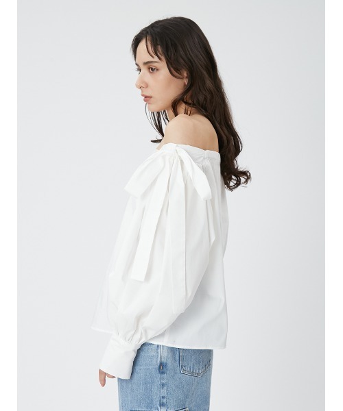 FRAY I.D（フレイアイディー）の「タックオフショルリボンブラウス（シャツ/ブラウス・レディース・ホワイト/ブラック/ストライプ・FREE）」の7枚目の写真