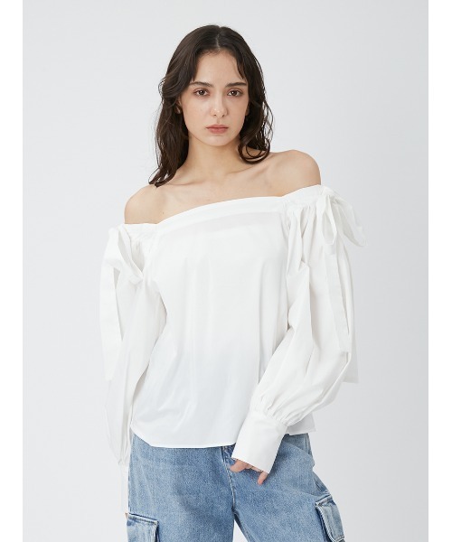 FRAY I.D（フレイアイディー）の「タックオフショルリボンブラウス（シャツ/ブラウス・レディース・ホワイト/ブラック/ストライプ・FREE）」の11枚目の写真