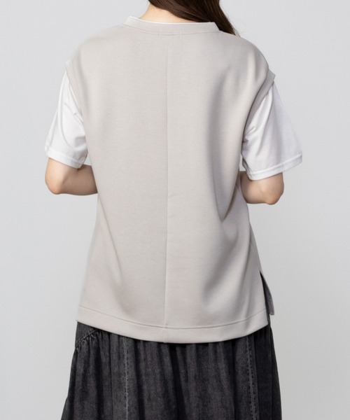 URBAN COLLECTION(アーバンコレクション)の「URBAN COLLECTION エアスムージー フェイクレイヤードベストTシャツ(Tシャツ/カットソー・レディース・チャコールグレー/ブラック/ベージュ・フリー)」の8枚目の写真
