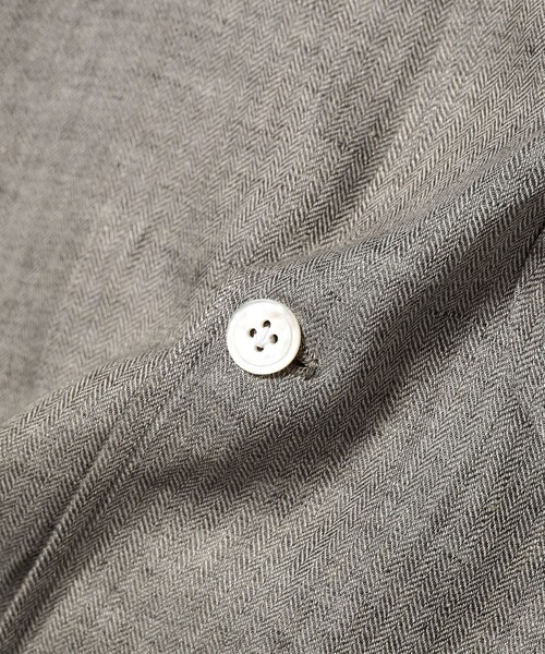 Maria Santangelo（マリアサンタンジェロ）の「Maria Santangelo × BEAMS F / 別注 MARCELLO リネン シャツ ジャケット（その他アウター・メンズ・チャコールグレー・MEDIUM/LARGE/SMALL）」の6枚目の写真