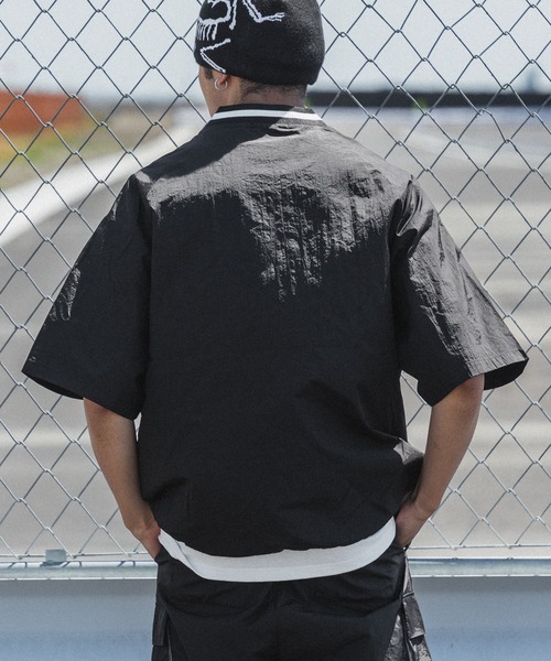 kutir（クティール）の「ユニフォームナイロン半袖プルオーバー（Tシャツ/カットソー・メンズ・ライトグレー/ブラック/ネイビー/ライトカーキ・MEDIUM/LARGE）」の8枚目の写真