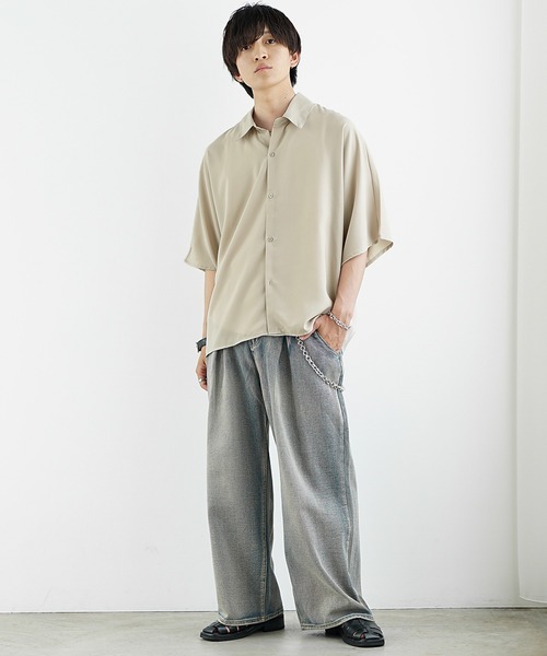 MinoriTY(マイノリティ)の「【MinoriTY】さらさらとろみ素材ドルマンシルエット半袖シャツ ビッグシャツ ビッグシルエット オーバーサイズ ルーズフィット メンズ 秋服 夏服(シャツ/ブラウス・メンズ・ブルー/アイボリー/ベージュ/ブラック/カーキ/ブラック系1/ベージュ系1/ホワイト系1・M/L/S)」の16枚目の写真