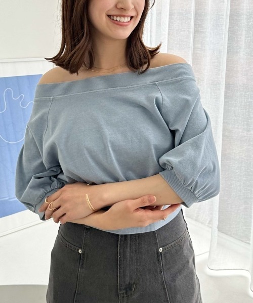 archives(アルシーヴ)の「ピグメントオフショルTシャツ(Tシャツ/カットソー・レディース・チャコールグレー/オフホワイト/ブラウン/ブルー・MEDIUM)」の12枚目の写真