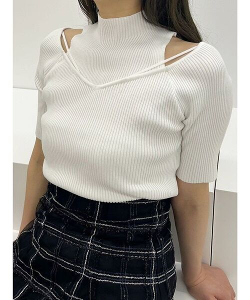 MERCURYDUO(マーキュリーデュオ)の「ショルダースリットナローストラップニット(ニット/セーター・レディース・マスタード/パープル/オフホワイト/ブラック・FREE)」の2枚目の写真