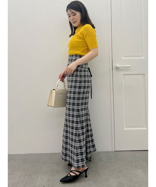 MERCURYDUO(マーキュリーデュオ)の「ショルダースリットナローストラップニット(ニット/セーター・レディース・マスタード/パープル/オフホワイト/ブラック・FREE)」の11枚目の写真