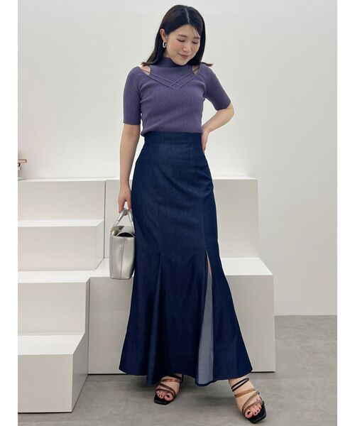 MERCURYDUO(マーキュリーデュオ)の「ショルダースリットナローストラップニット(ニット/セーター・レディース・マスタード/パープル/オフホワイト/ブラック・FREE)」の13枚目の写真