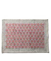 GEORGE'S（ジョージズ）の「フラワーブロックプリント ランチョンマット（ランチョンマット/テーブルウェア）」