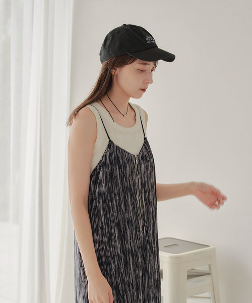 Kastane（カスタネ）の「ロゴキャップ（キャップ・レディース・ブラック/ライトベージュ/レッド/ネイビー・FREE）」の12枚目の写真