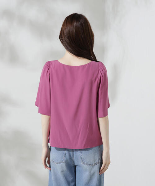 PROPORTION BODY DRESSING(プロポーションボディドレッシング)の「ポイントパールフレアスリーブブラウス / 1214210700(シャツ/ブラウス・レディース・ピンク/ホワイト系その他/ブラック・SMALL/MEDIUM)」の6枚目の写真