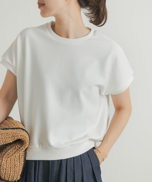 アーバンリサーチドアーズ白フリルスリーブワイドプルオーバー レーヨンTシャツ アーバンリサーチドアーズ白フリルスリーブワイドプルオーバー