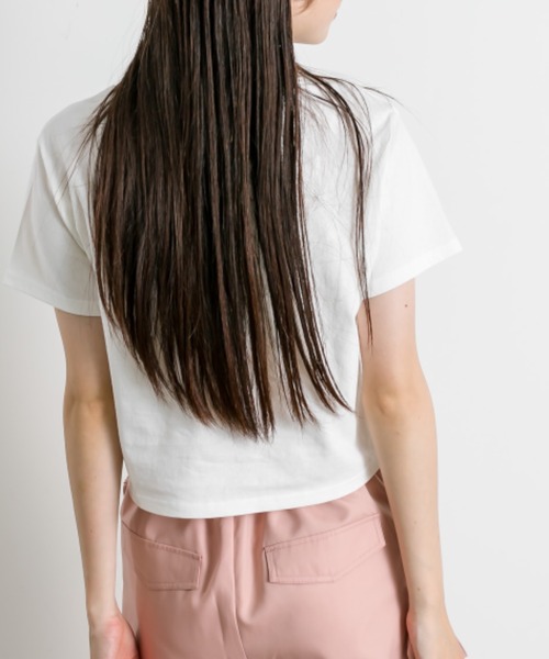 OLIVE des OLIVE（オリーブデオリーブ）の「アソートプリントTシャツ 1041060940（Tシャツ/カットソー・レディース・ホワイト/オフホワイト/ピンク/チャコールグレー/サックスブルー・FREE）」の10枚目の写真