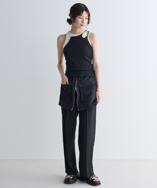 MERLOT（メルロー）の「ナイロンマルチwayダブルジップビスチェ/スカート（スカート・レディース・ブラック/カーキ・FREE）」の5枚目の写真