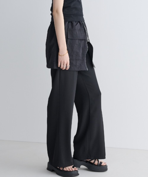 MERLOT（メルロー）の「ナイロンマルチwayダブルジップビスチェ/スカート（スカート・レディース・ブラック/カーキ・FREE）」の9枚目の写真