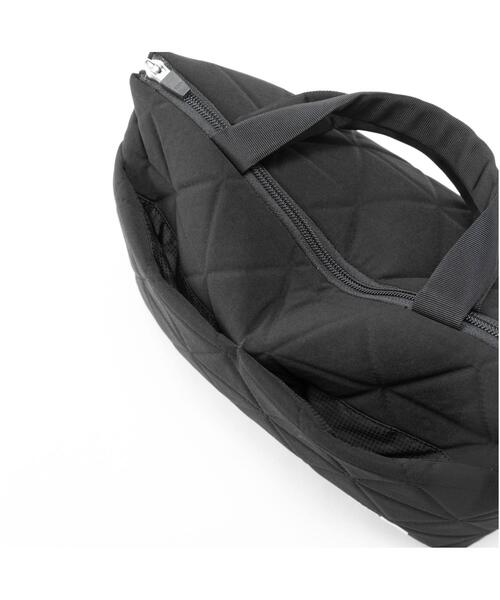 THE NORTH FACE(ザノースフェイス)の「THE NORTH FACE/ザ・ノース・フェイス Geoface Box Tote ジオフェイスボックストート NM32355(トートバッグ・レディース・ブラック/チャコールグレー/ホワイト/カーキ/アイボリー・FREE)」の13枚目の写真