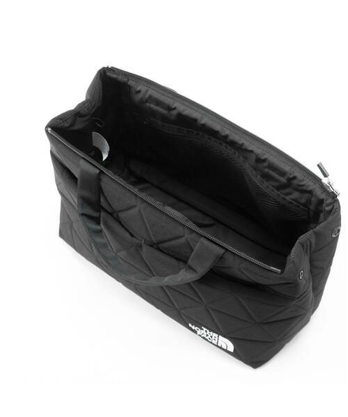 THE NORTH FACE(ザノースフェイス)の「THE NORTH FACE/ザ・ノース・フェイス Geoface Box Tote ジオフェイスボックストート NM32355(トートバッグ・レディース・ブラック/チャコールグレー/ホワイト/カーキ/アイボリー・FREE)」の10枚目の写真