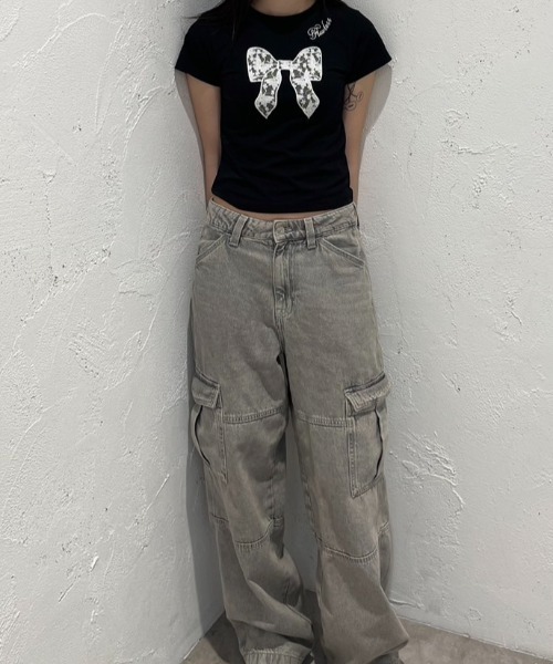 FCMM(エフシーエムエム)の「【日本限定】LACE RIBBON CROP TEE/レースリボンクロップT(Tシャツ/カットソー・レディース・ホワイト/ブラック/グレー・MEDIUM/SMALL)」の17枚目の写真
