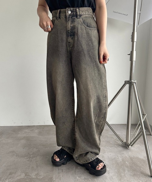 apres jour mignon(アプレジュールミニョン)の「カーブデニム【ZOZOTOWN限定アイテム】(デニムパンツ・レディース・ブルー/ブラック/ブルー系その他・X-LARGE/SMALL/MEDIUM/LARGE)」の12枚目の写真