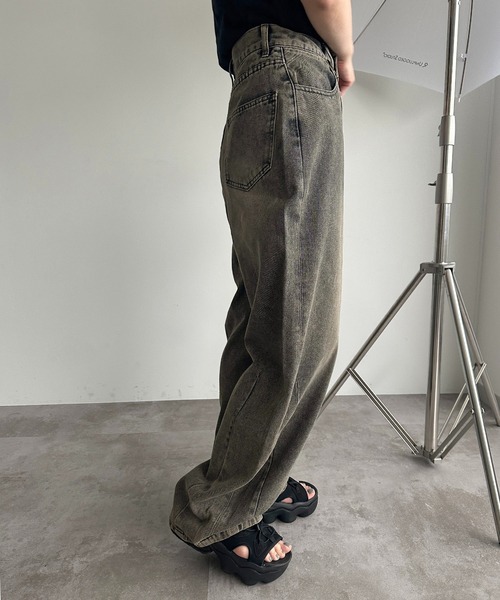 apres jour mignon(アプレジュールミニョン)の「カーブデニム【ZOZOTOWN限定アイテム】(デニムパンツ・レディース・ブルー/ブラック/ブルー系その他・X-LARGE/SMALL/MEDIUM/LARGE)」の9枚目の写真