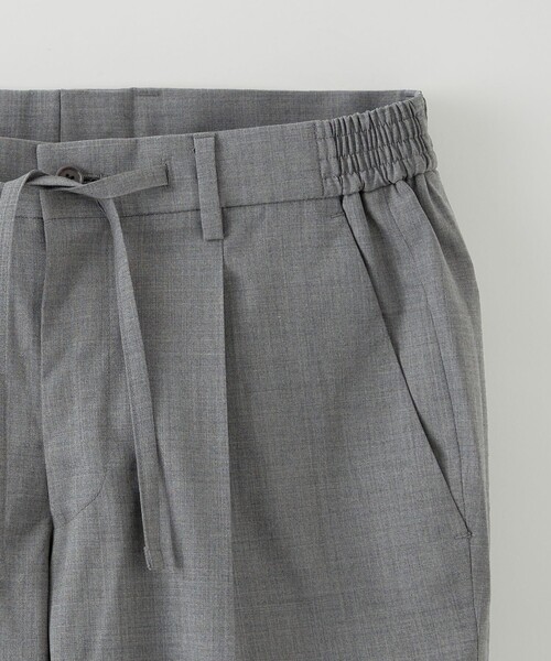 UNITED ARROWS(ユナイテッドアローズ)の「トロピカル スリム テーパード サイドシャーリング パンツ(スラックス・メンズ・ネイビー/グレー・48/46/44/50/52)」の21枚目の写真