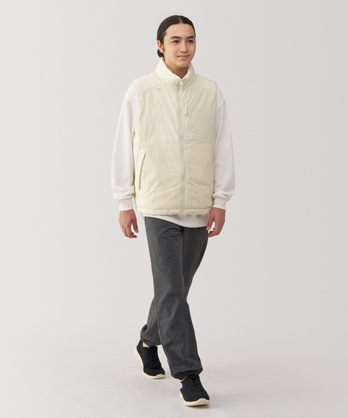 無印良品（ムジルシリョウヒン）の「〔MUJI WALKER〕紳士　撥水洗える中わたウォーキングベスト（ベスト・メンズ・グレー/ブラック/アイボリー・M/S/L/XL）」の5枚目の写真