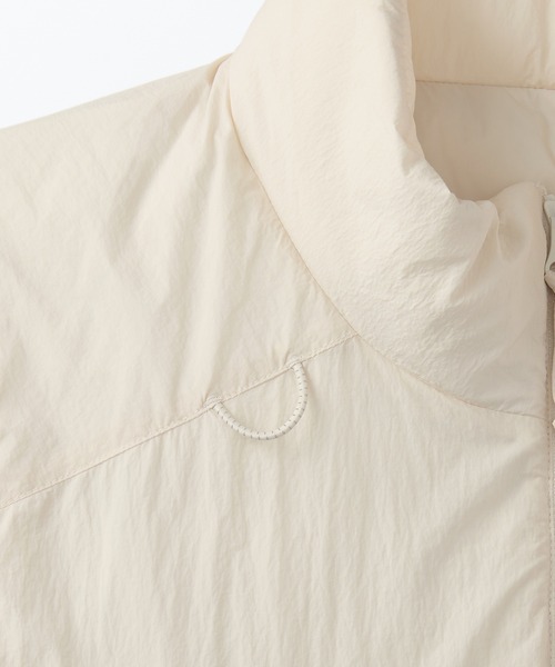 無印良品（ムジルシリョウヒン）の「〔MUJI WALKER〕紳士　撥水洗える中わたウォーキングベスト（ベスト・メンズ・グレー/ブラック/アイボリー・M/S/L/XL）」の14枚目の写真