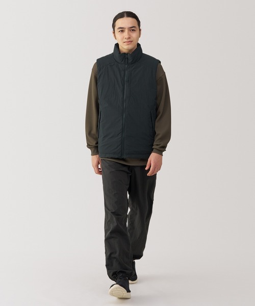 無印良品（ムジルシリョウヒン）の「〔MUJI WALKER〕紳士　撥水洗える中わたウォーキングベスト（ベスト・メンズ・グレー/ブラック/アイボリー・M/S/L/XL）」の20枚目の写真