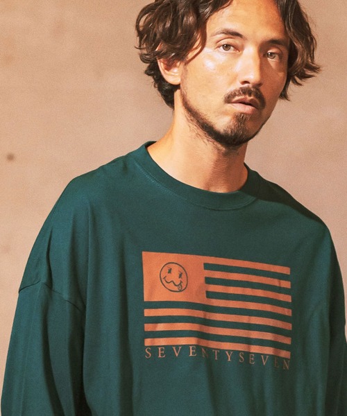 seventy seven（セブンティセブン）の「mlt4831- middle onz over size L-S t-shirts (flag) カットソー（Tシャツ/カットソー・メンズ・ブラック/グリーン系その他/ホワイト・S/M/L/XL）」の3枚目の写真