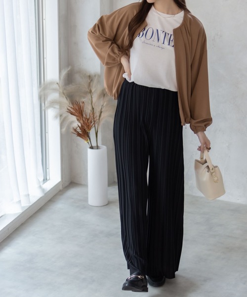 NAVY(ネイビー)の「NAVY ロゴプリント 長袖Tシャツ ロンT(Tシャツ/カットソー・レディース・ホワイト/グレイッシュベージュ/チャコールグレー・M/L)」の13枚目の写真
