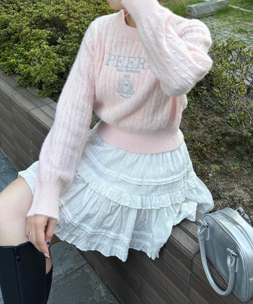 clear（クリア）の「フロント刺繍シャギーケーブルニットトップス[着回し力抜群 ガーリー ふわふわ]≪再入荷≫（ニット/セーター・レディース・アイボリー/ピンク/グレー/サックスブルー・F）」の4枚目の写真