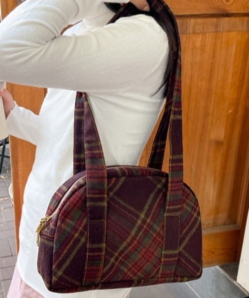 Vipoa（ヴィポア）の「レトロカレッジチェックショルダーバッグ（ショルダーバッグ・レディース・ブラウン・FREE）」の21枚目の写真
