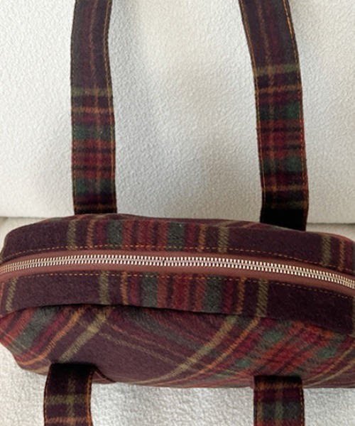 Vipoa（ヴィポア）の「レトロカレッジチェックショルダーバッグ（ショルダーバッグ・レディース・ブラウン・FREE）」の6枚目の写真