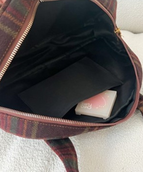 Vipoa（ヴィポア）の「レトロカレッジチェックショルダーバッグ（ショルダーバッグ・レディース・ブラウン・FREE）」の11枚目の写真