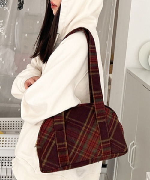 Vipoa（ヴィポア）の「レトロカレッジチェックショルダーバッグ（ショルダーバッグ・レディース・ブラウン・FREE）」の14枚目の写真