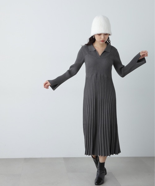 N.（N. Natural Beauty Basic）（エヌエヌナチュラルビューティーベーシック）の「スキッパーポロニットワンピース（ワンピース・レディース・チャコールグレー/ベージュ・MEDIUM）」の3枚目の写真