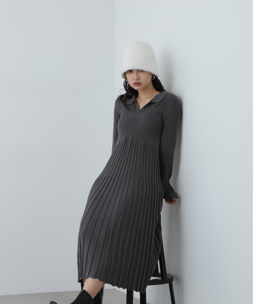 N.（N. Natural Beauty Basic）（エヌエヌナチュラルビューティーベーシック）の「スキッパーポロニットワンピース（ワンピース・レディース・チャコールグレー/ベージュ・MEDIUM）」の6枚目の写真